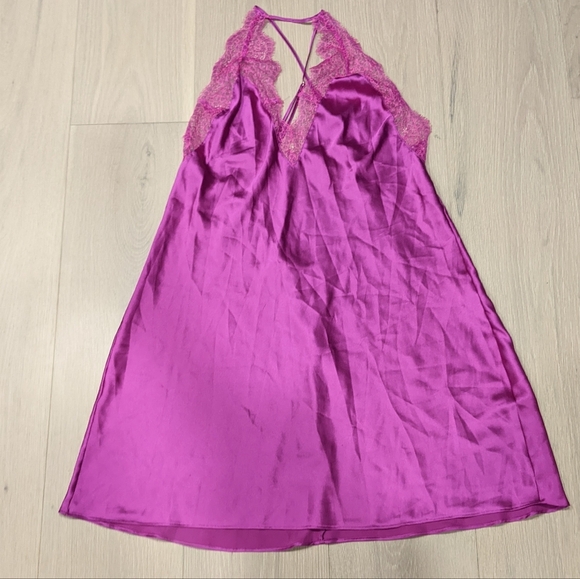 Victoria's Secret lingerie - Picture 1 of 5